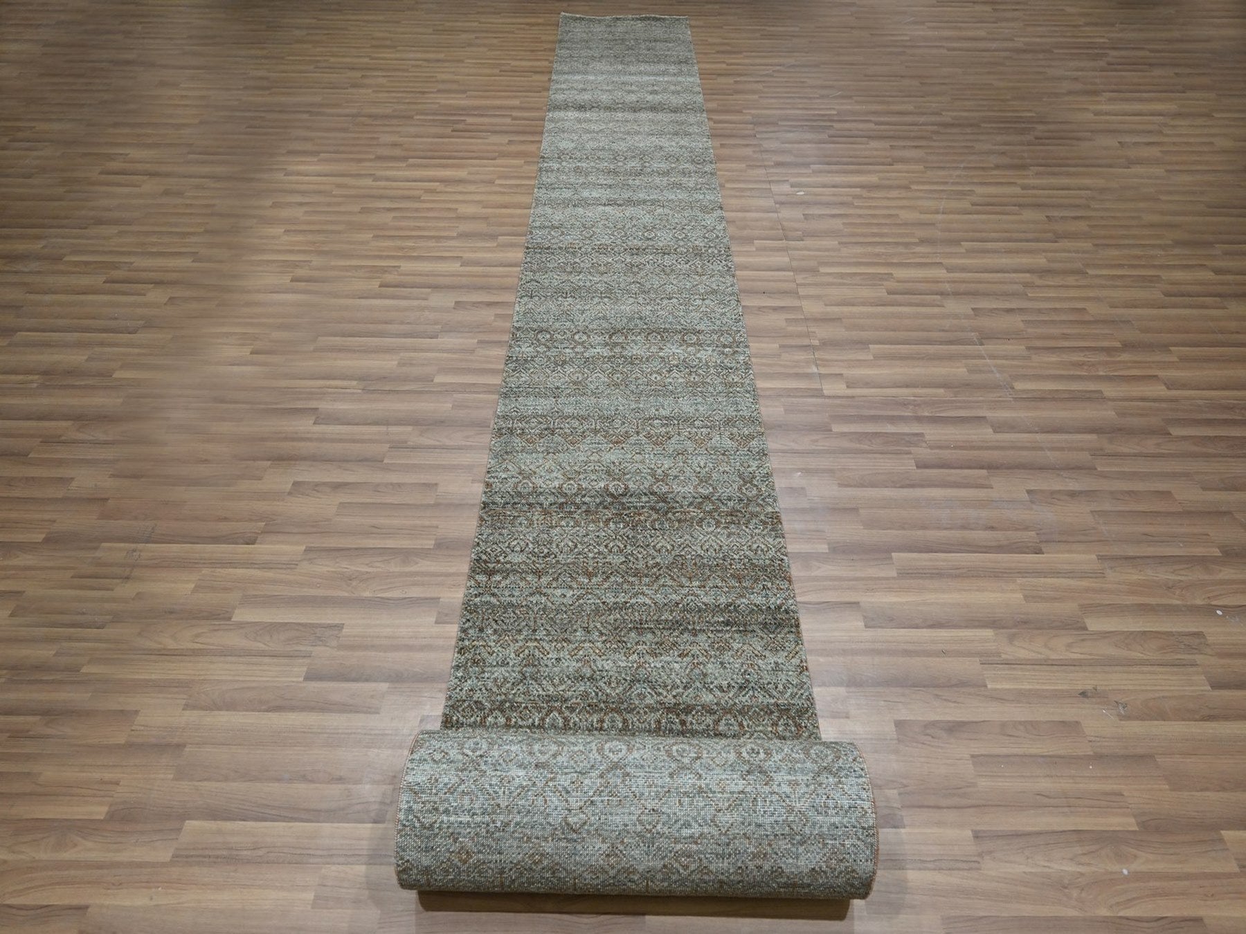 Modern / Contemporary hand-knotted wool runner in Green, 2'6" x 25'11" — SKU O077098 (view 2)