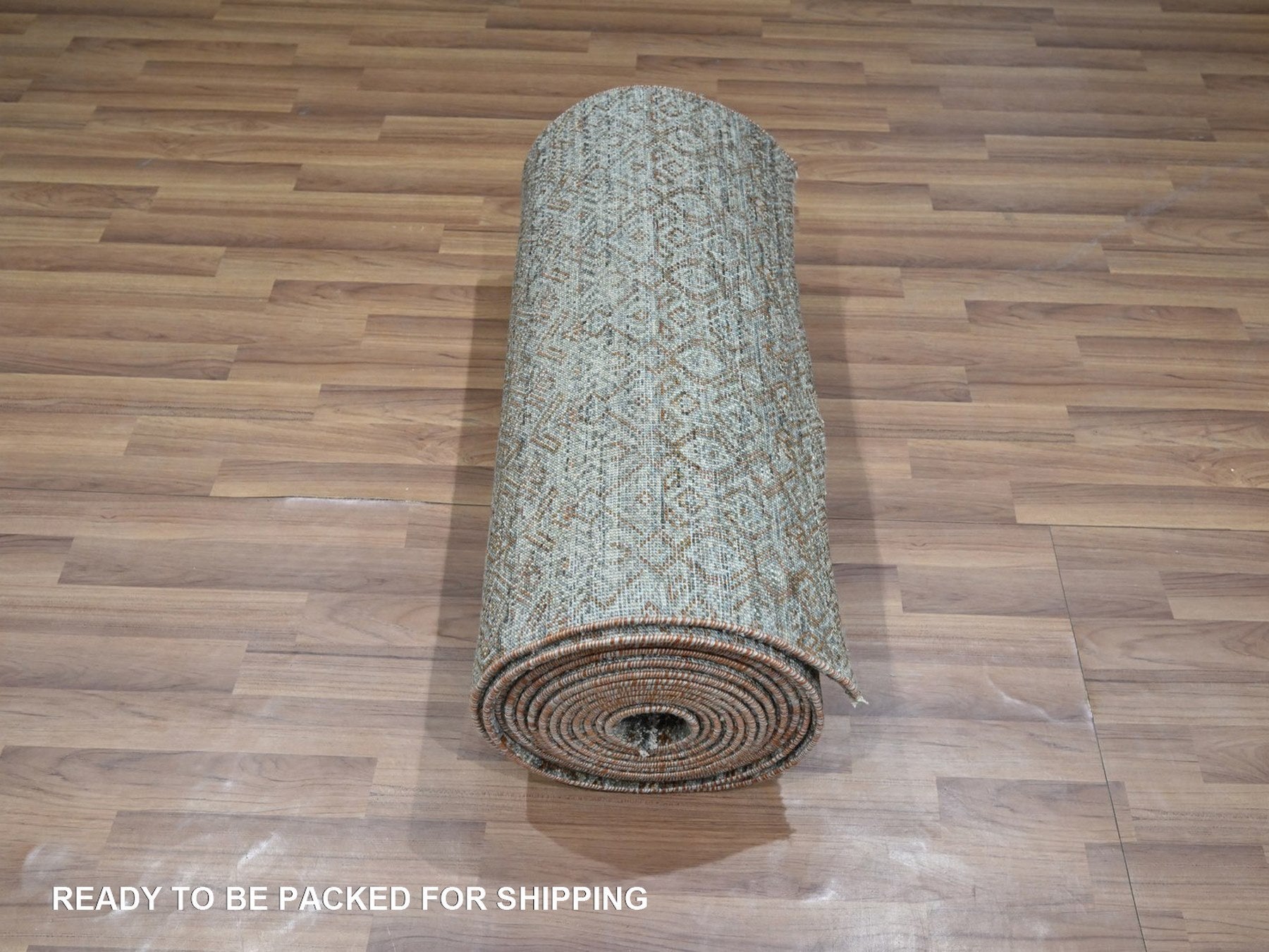 Modern / Contemporary hand-knotted wool runner in Green, 2'6" x 25'11" — SKU O077098 (view 5)