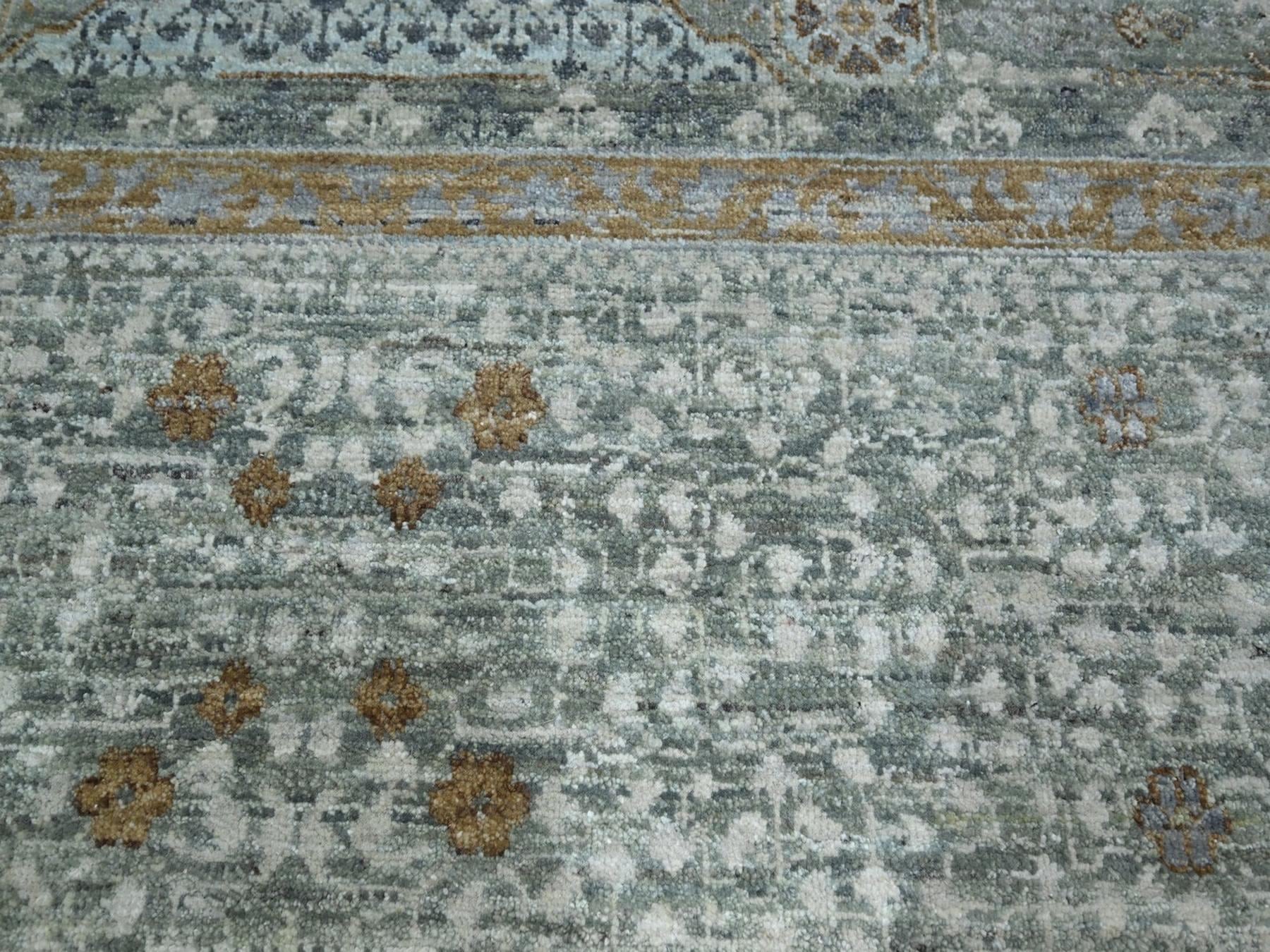Mamluk Mamluk hand-knotted wool rug in Green, 8'11" x 12'1" — SKU O077099 (view 8)