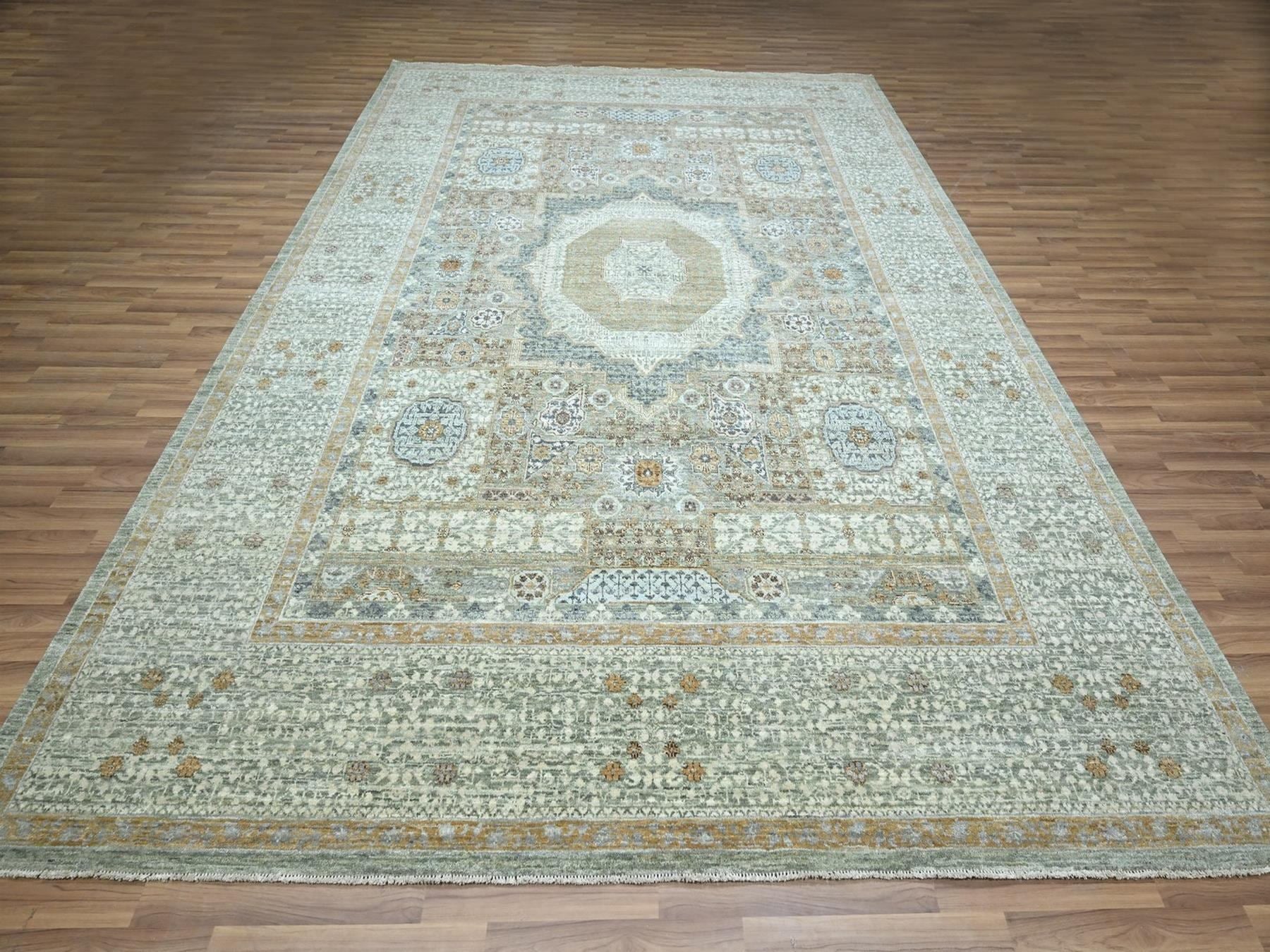 Mamluk Mamluk hand-knotted wool rug in Green, 9'1" x 12' — SKU O077100 (view 2)
