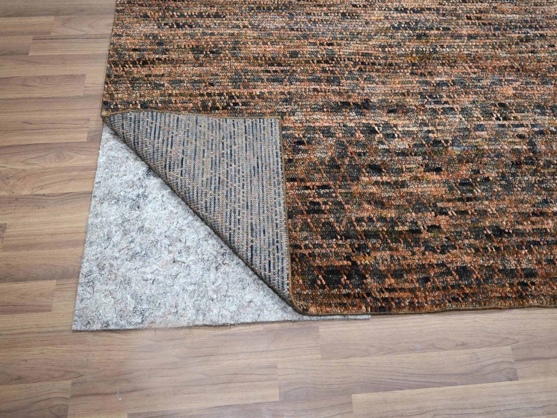 Modern / Contemporary hand-knotted wool rug in Brown, 9'1" x 11'11" — SKU O077102 (view 4)