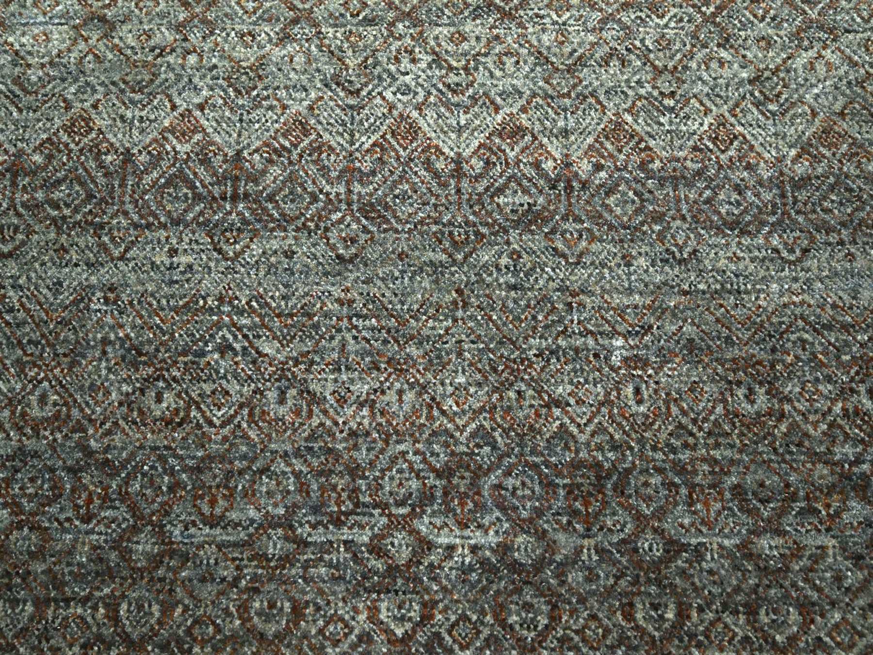 Modern / Contemporary hand-knotted wool rug in Green, 9' x 11'10" — SKU O077103 (view 8)