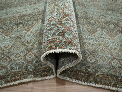Modern / Contemporary hand-knotted wool rug in Green, 9'1" x 12' — SKU O077104 (view 5)