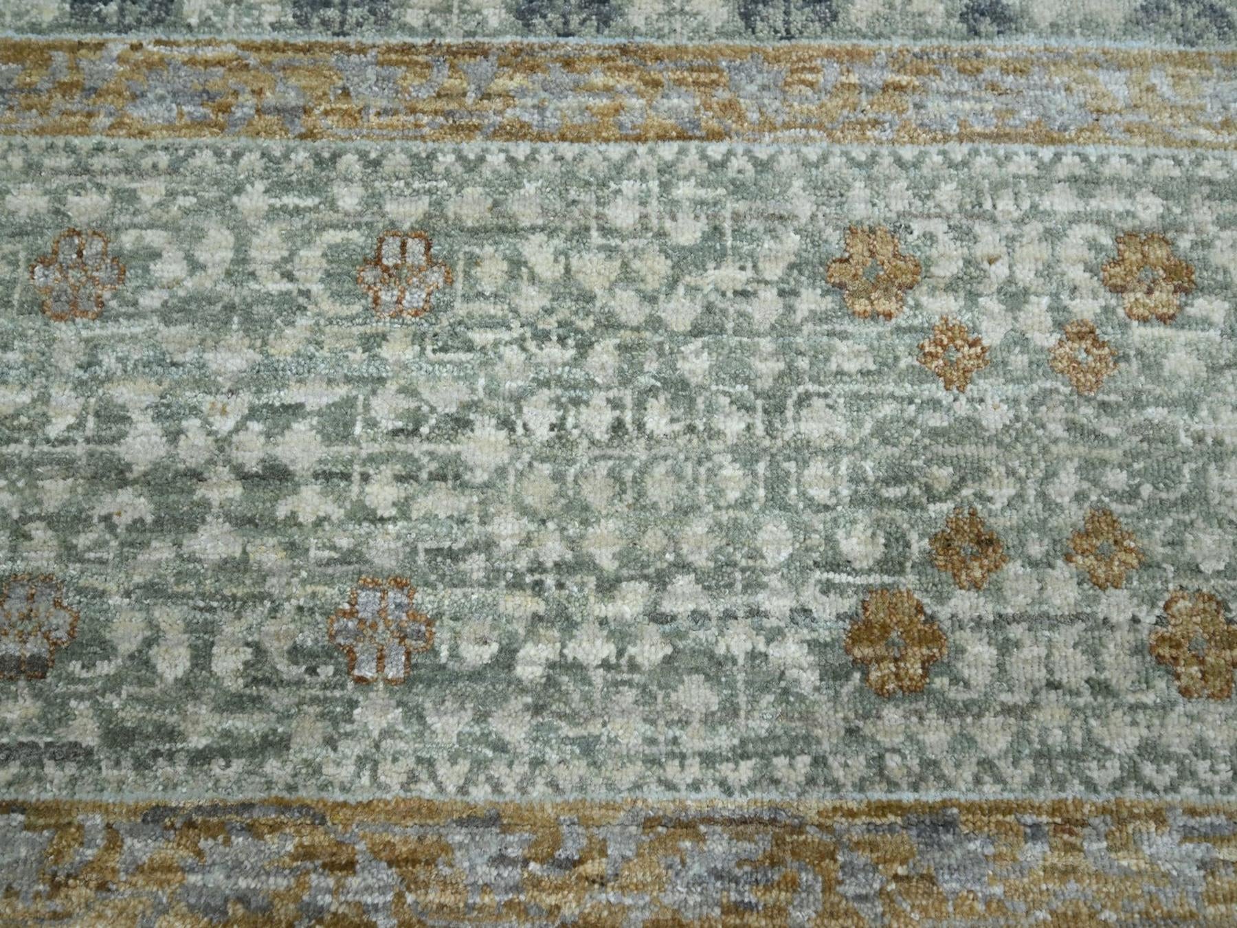 Mamluk Mamluk hand-knotted wool rug in Green, 8' x 10' — SKU O077105 (view 8)