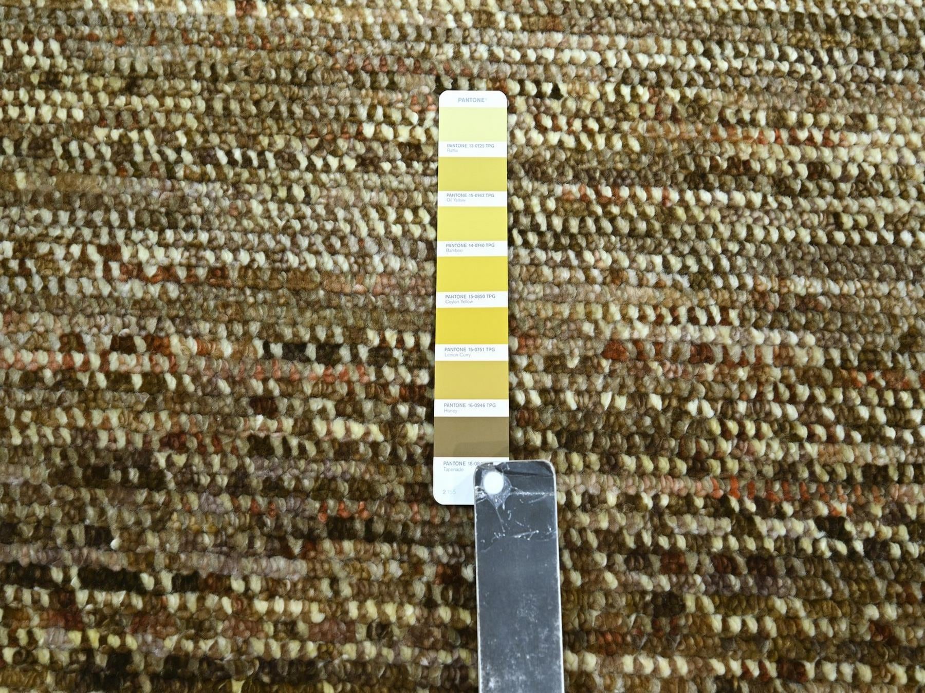 Modern / Contemporary hand-knotted wool rug in Brown, 8'1" x 10' — SKU O077108 (view 7)