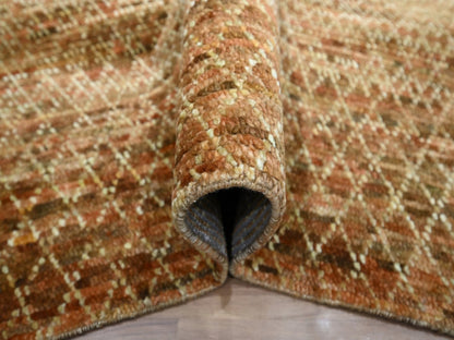 Modern / Contemporary hand-knotted wool rug in Brown, 8'1" x 10'1" — SKU O077109 (view 5)