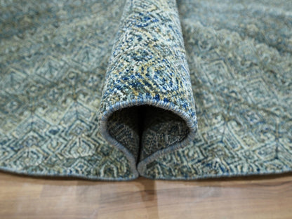 Modern / Contemporary hand-knotted wool rug in Blue, 7'11" x 7'11" — SKU O077111 (view 5)