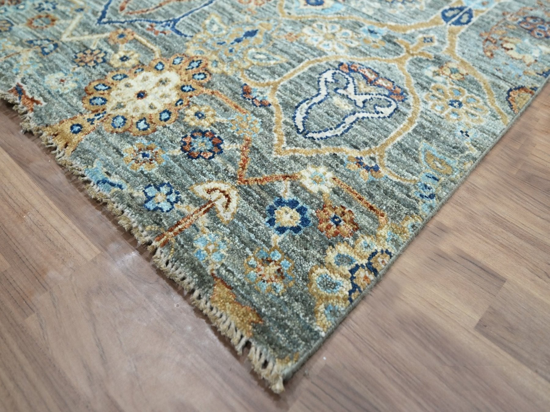 Agra Oushak hand-knotted wool rug in Green, 6'1" x 8'11" — SKU O077112 (view 6)