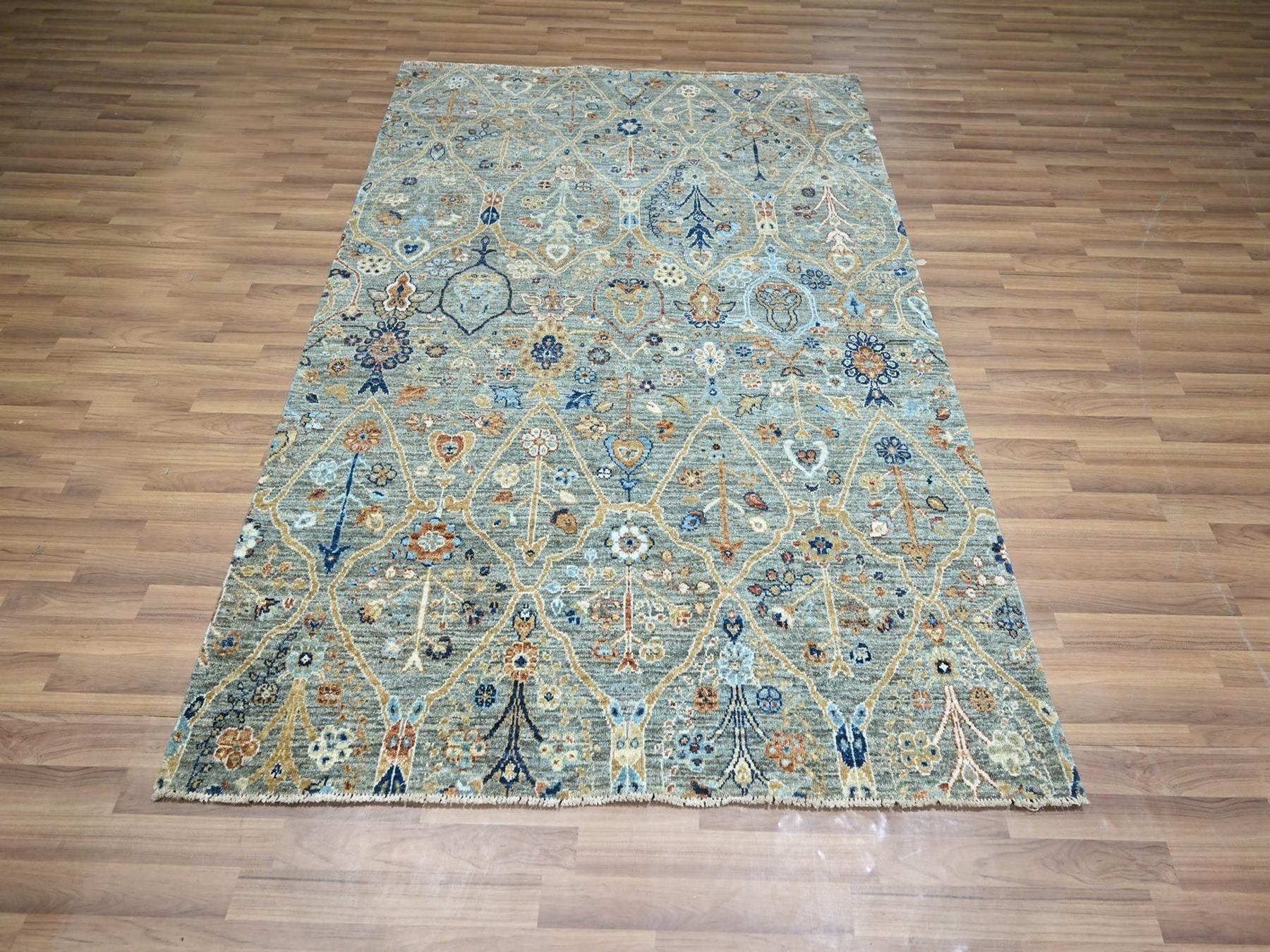 Agra Oushak hand-knotted wool rug in Green, 5'1" x 7' — SKU O077113 (view 2)