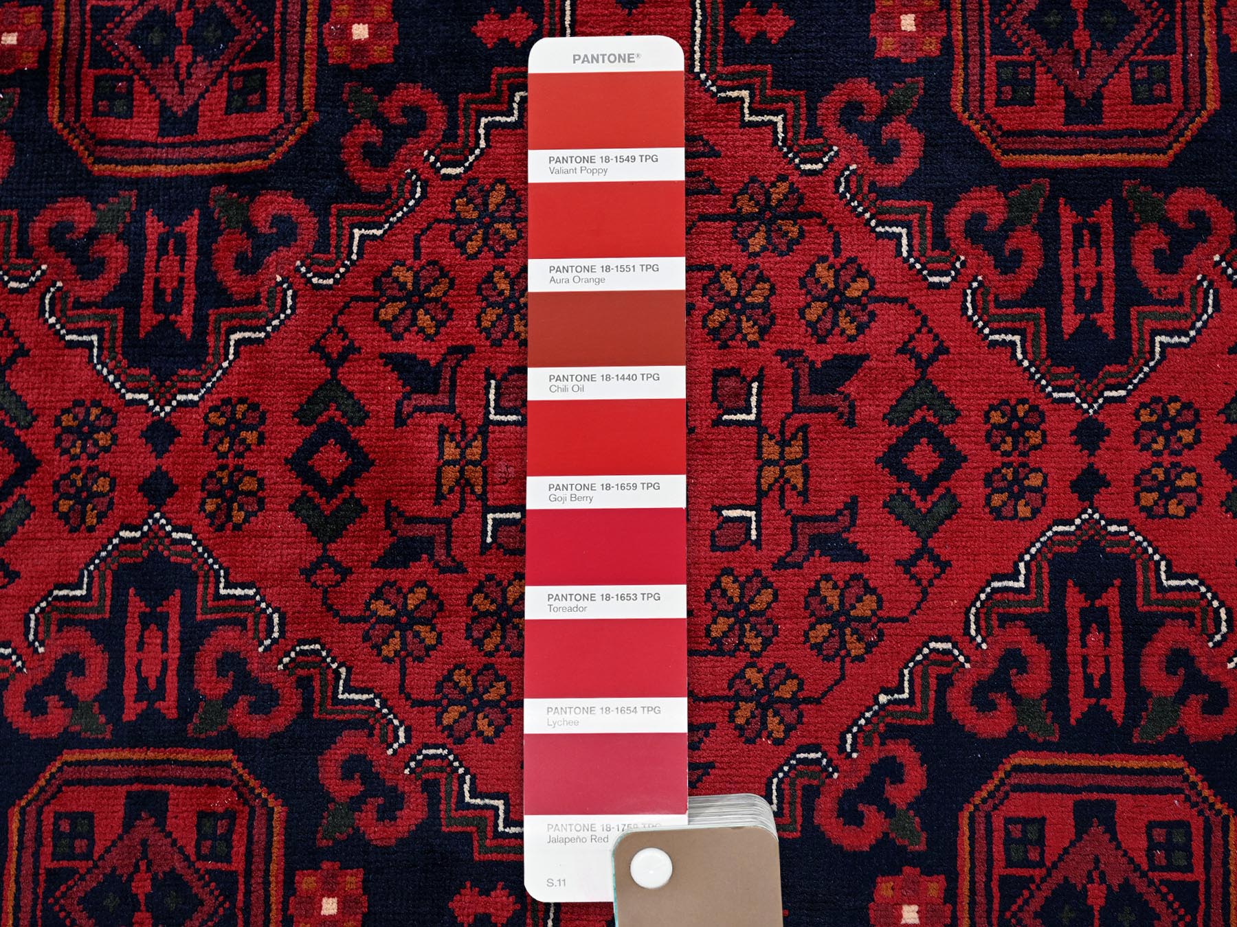 Tribal & Geometric hand-knotted wool rug in Red, 9'9" x 12'8" — SKU O0774 (view 7)
