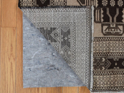 Brown 6'7" x 9'6" Tribal Hand knotted Wool Rug - Sku: O078002