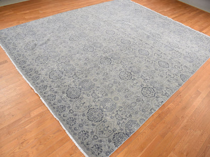 Transitional hand-knotted wool rug in Gray, 11'10" x 14'9" — SKU O078007 (view 3)