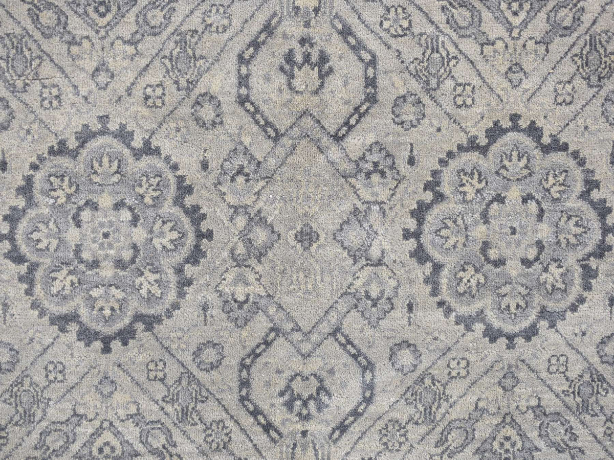 Transitional hand-knotted wool rug in Gray, 11'10" x 14'9" — SKU O078007 (view 8)