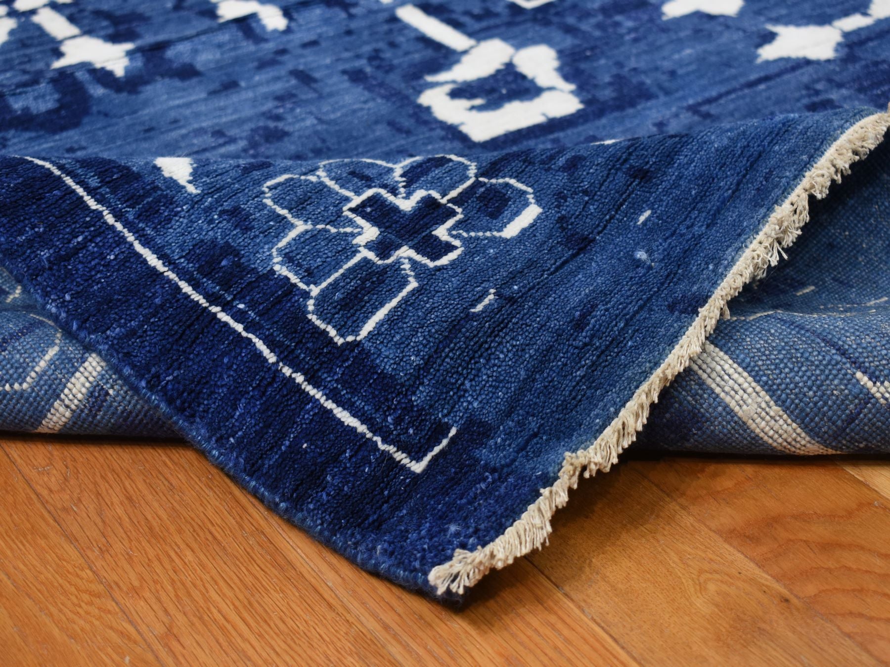 Tabriz Transitional hand-knotted wool/silk rug in Blue, 12'2" x 18'3", SKU O078014