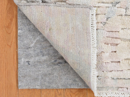 Modern / Contemporary hand-knotted wool/silk rug in Ivory, 2'0" x 2'0", SKU O078018