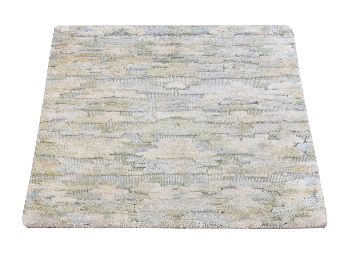 Modern / Contemporary hand-knotted wool/silk rug in Beige, 2'0" x 2'0", SKU O078022