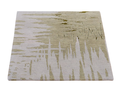 Modern / Contemporary hand-knotted wool/silk rug in Green, 2'0" x 2'0", SKU O078028