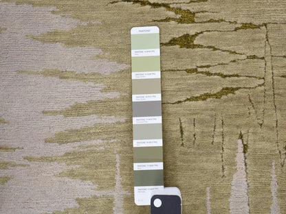 Modern / Contemporary hand-knotted wool/silk rug in Green, 2'0" x 2'0", SKU O078028