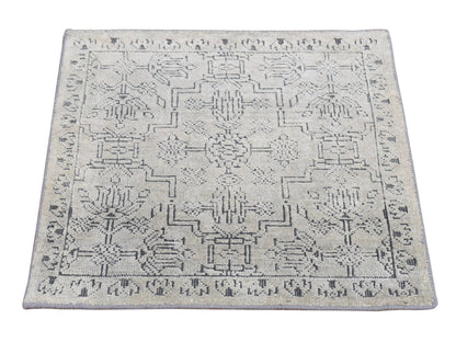 Grey 2'0" x 2'1" Modern / Contemporary Hand knotted Wool/Silk Rug - Sku: O078029