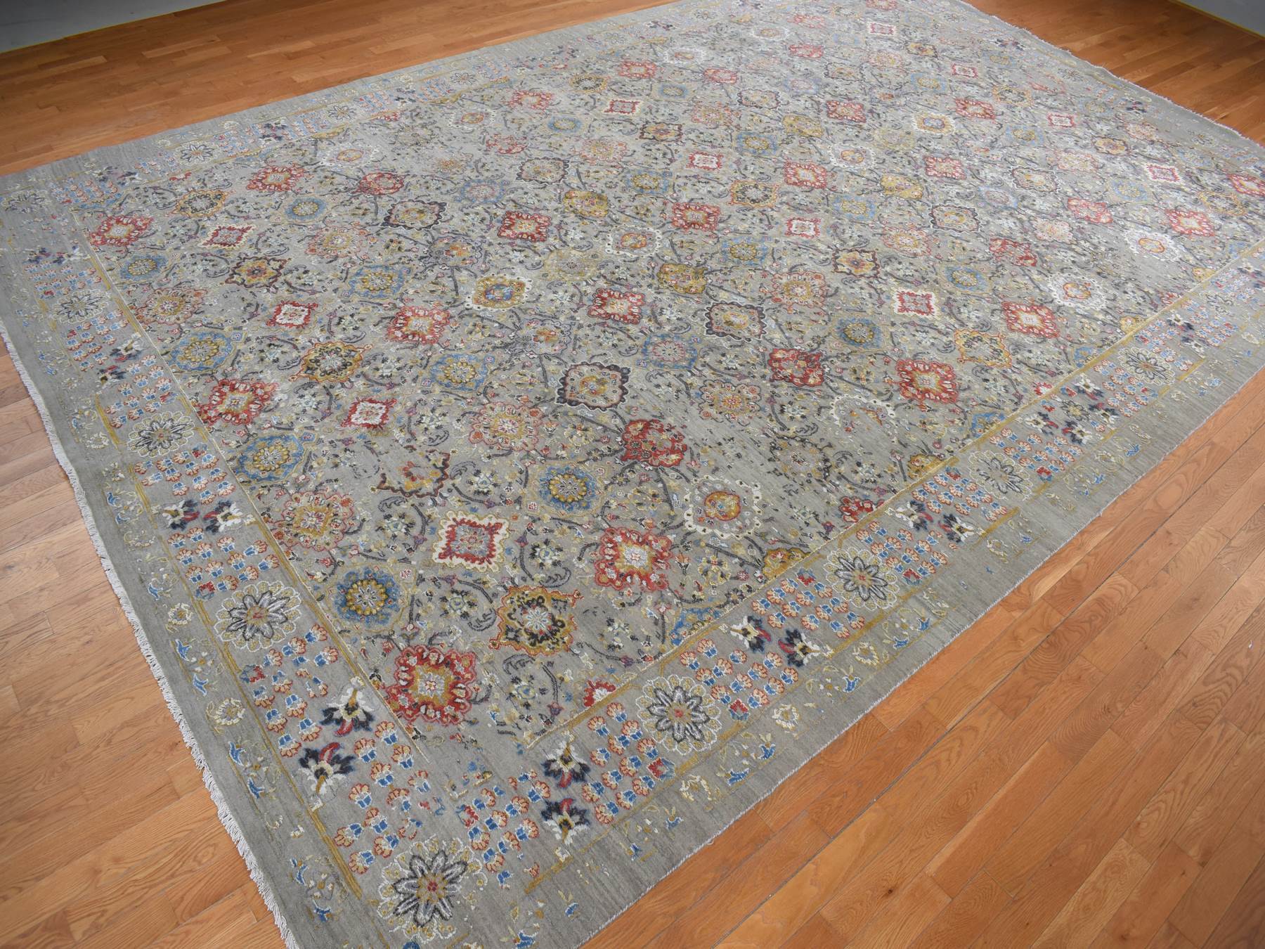 Transitional hand-knotted wool/silk rug in Beige, 12'0" x 18'0", SKU O078033