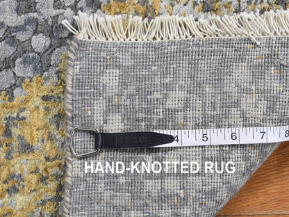 Grey 2'10" x 6'0" Transitional Hand knotted Wool/Silk Rug - Sku: O078047