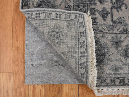 Grey 6'0" x 9'2" Traditional Hand knotted Wool/Silk Rug - Sku: O078049