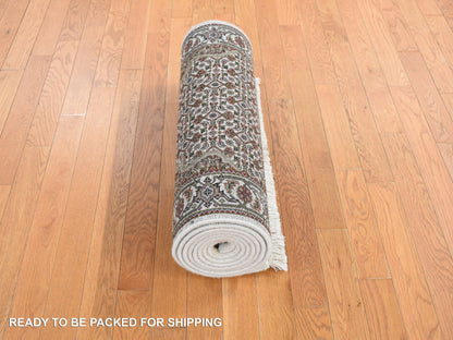 Ivory 2'7" x 11'10" Fine Oriental Hand knotted Wool/Silk Rug - Sku: O078068