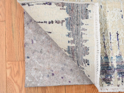 Grey 2'0" x 3'2" Modern / Contemporary Hand knotted Wool/Silk Rug - Sku: O078104