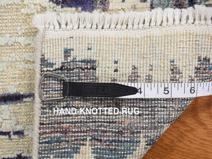 Grey 2'0" x 3'2" Modern / Contemporary Hand knotted Wool/Silk Rug - Sku: O078104
