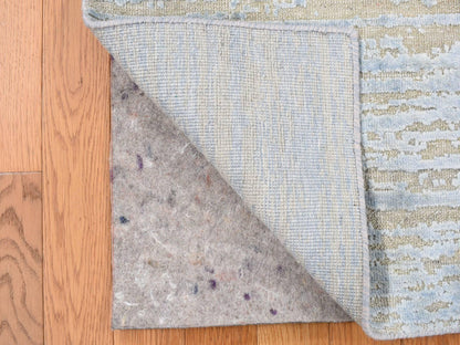 Modern / Contemporary hand-knotted wool/silk rug in Blue, 2'0" x 3'0", SKU O078106