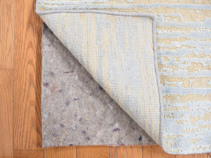 Modern / Contemporary hand-knotted wool/silk rug in Blue, 2'0" x 3'0", SKU O078108