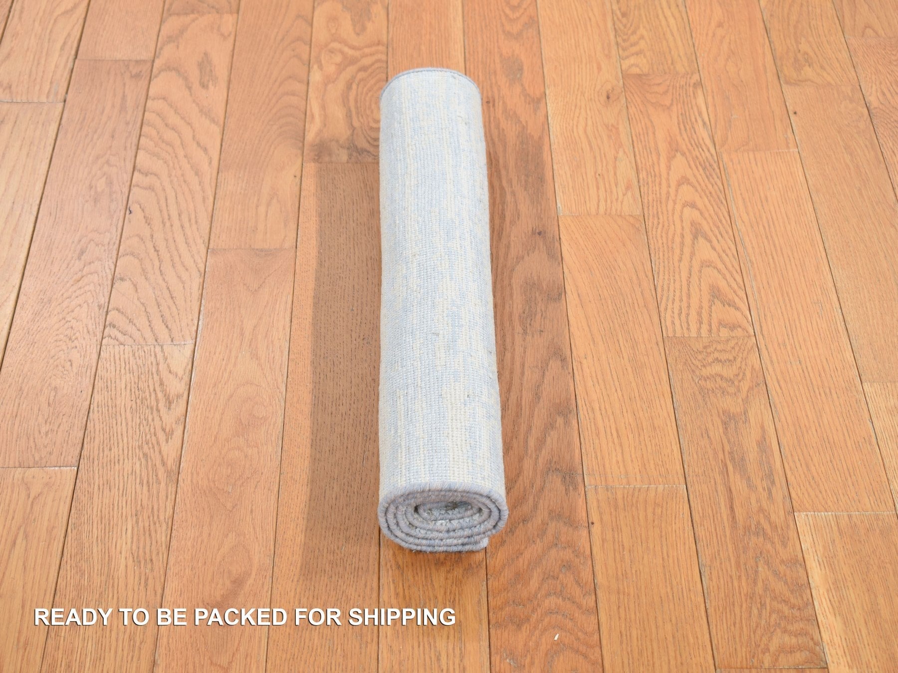 Modern / Contemporary hand-knotted wool/silk rug in Blue, 2'0" x 3'0", SKU O078108