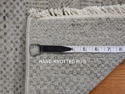 Grey 2'6" x 9'10" Modern / Contemporary Hand knotted Wool Rug - Sku: O078114