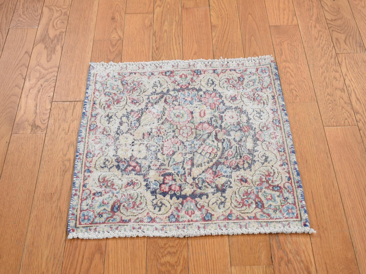 Kerman Vintage hand-knotted wool rug in Blue, 1'7" x 1'7", SKU O078123