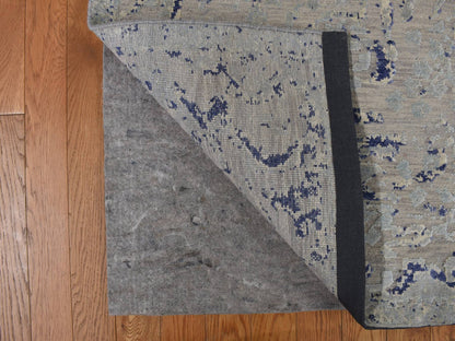 Transitional hand-knotted wool/silk rug in Blue, 8'8" x 12'1", SKU O078158