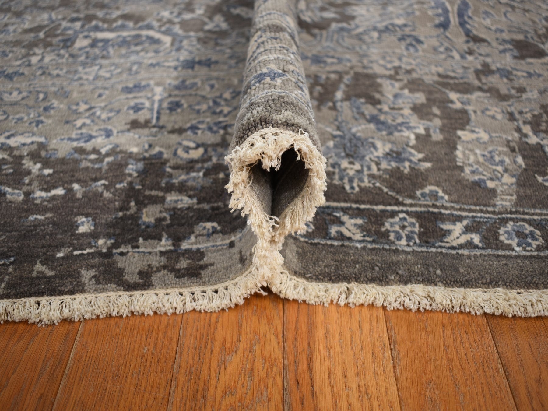 Modern / Contemporary hand-knotted wool/silk rug in Brown, 9'1" x 11'10", SKU O078176