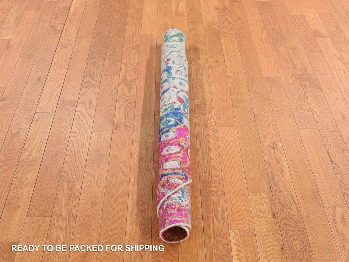 Modern / Contemporary hand-knotted silk rug in Blue, 4'0" x 4'0", SKU O078182