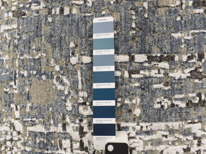 Modern / Contemporary hand-knotted wool rug in Blue, 3'0" x 5'0", SKU O078220
