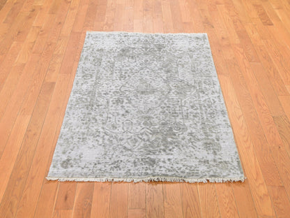 Grey 3'2" x 5'1" Transitional Hand knotted Wool/Silk Rug - Sku: O078268