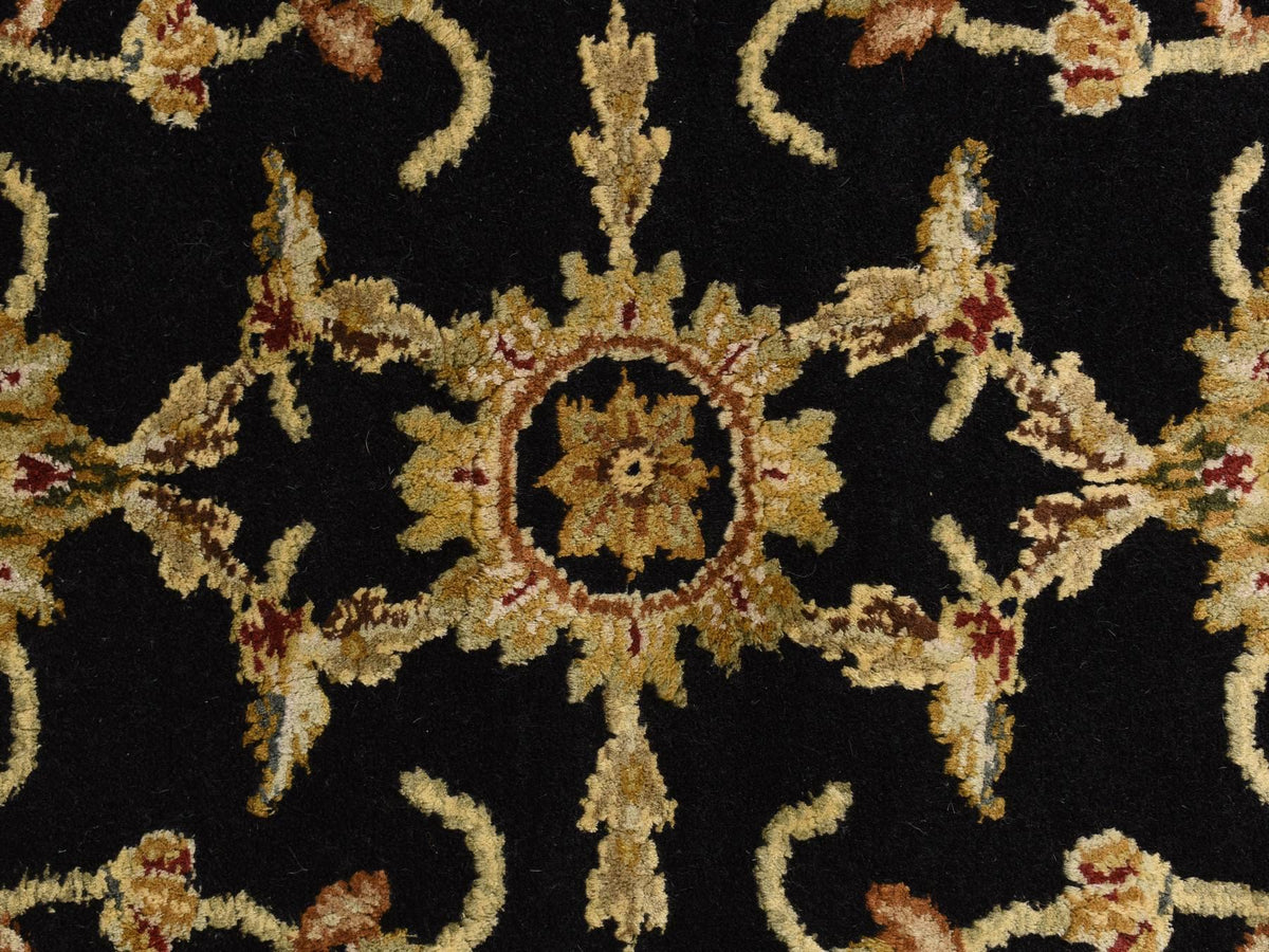 Rajasthan Traditional hand-knotted wool/silk rug in Black, 4'2" x 4'2", SKU O078281