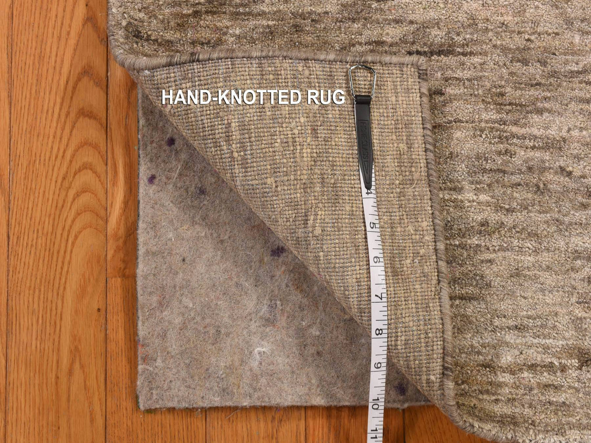 Modern / Contemporary hand-knotted silk rug in Brown, 2'0" x 3'0", SKU O078293
