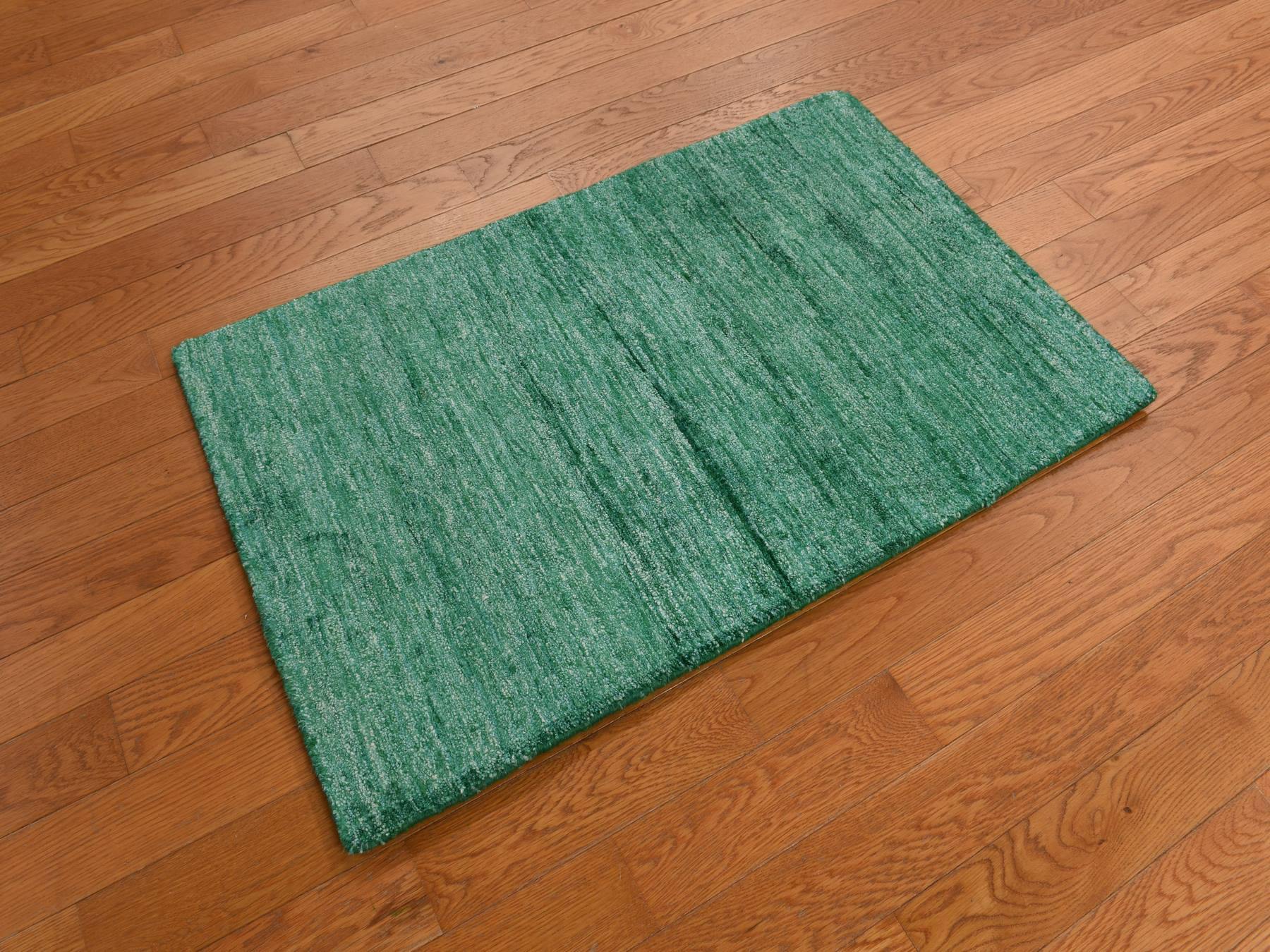 Modern / Contemporary hand-knotted silk rug in Green, 2'0" x 3'1", SKU O078294