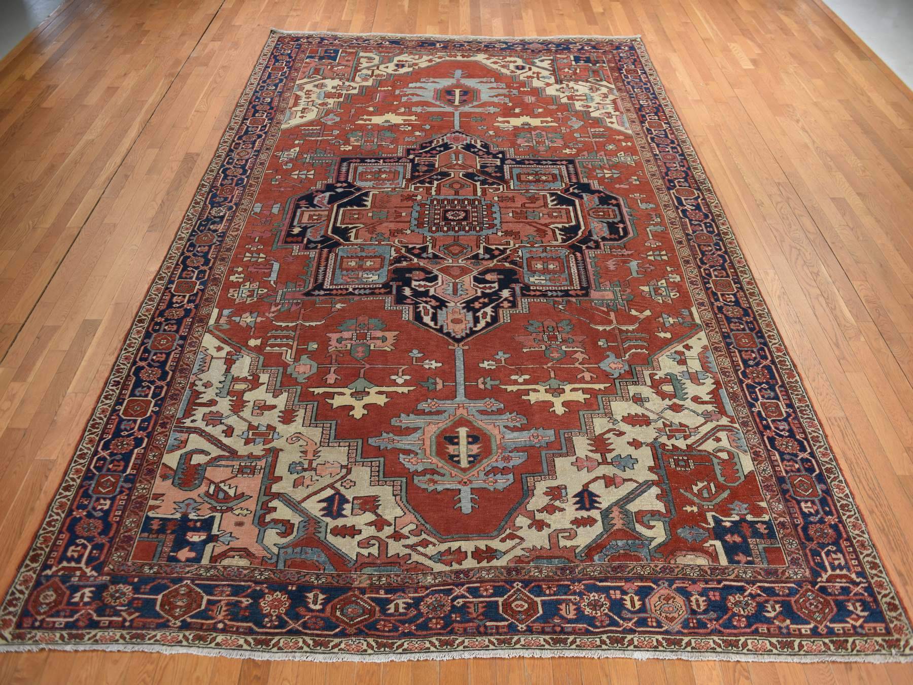 Serapi Antique hand-knotted wool rug in Red, 9'2" x 14'0", SKU O078327
