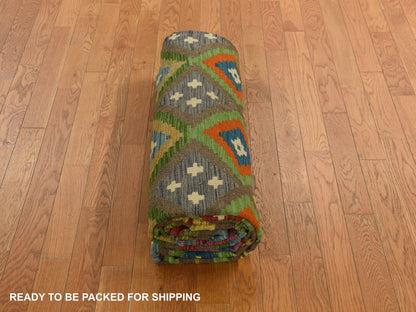 Flatweave / Kilim hand-knotted wool rug in Green, 8'4" x 9'10", SKU O078347