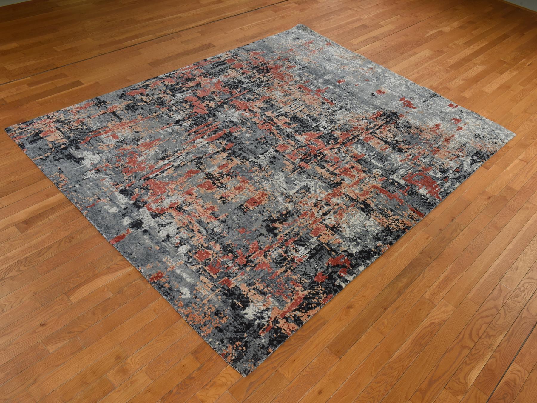 Modern / Contemporary hand-knotted wool rug in Red, 7'9" x 10'1" — SKU O078389 (view 2)