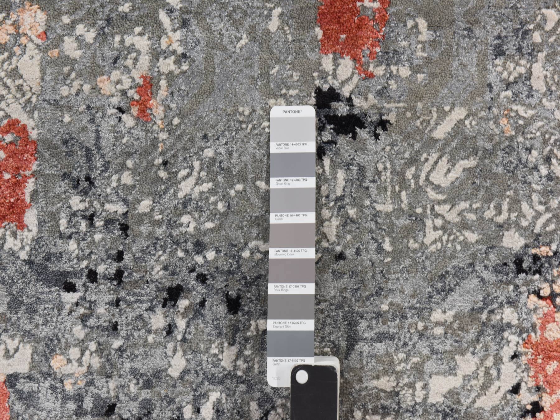 Modern / Contemporary hand-knotted wool rug in Red, 7'9" x 10'1" — SKU O078389 (view 4)