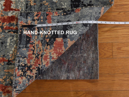 Modern / Contemporary hand-knotted wool rug in Red, 7'9" x 10'1" — SKU O078389 (view 8)