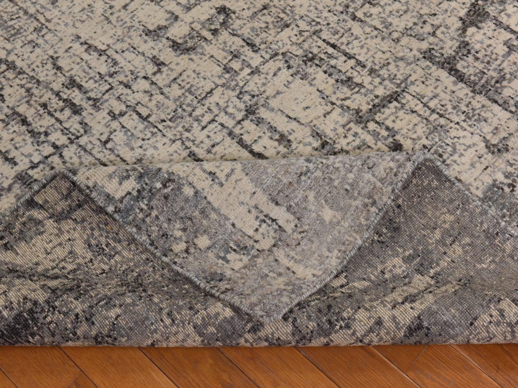Modern / Contemporary hand-knotted wool rug in Gray, 6' x 9' — SKU O078390 (view 6)