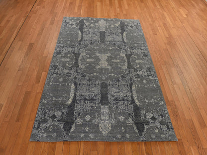 Modern / Contemporary hand-knotted wool/silk rug in Gray, 6'1" x 9'2" — SKU O078391 (view 2)