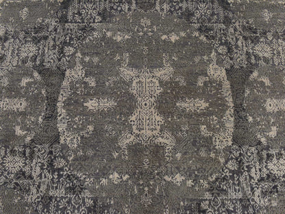 Modern / Contemporary hand-knotted wool/silk rug in Gray, 6'1" x 9'2" — SKU O078391 (view 4)